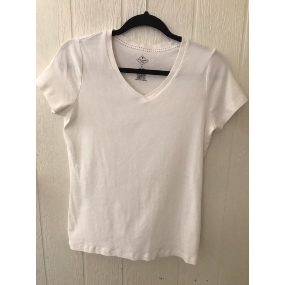 🌿St.Johns Bay white V-neck top
